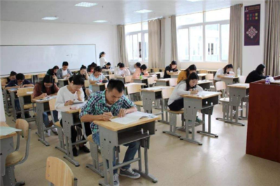 以專業產品與貼心服務，贏得教育培訓消費者信賴——杰創PMP培訓的成功之道